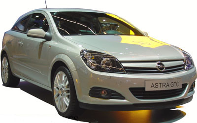 Fiche technique Opel Astra J GTC par Motorisation et version